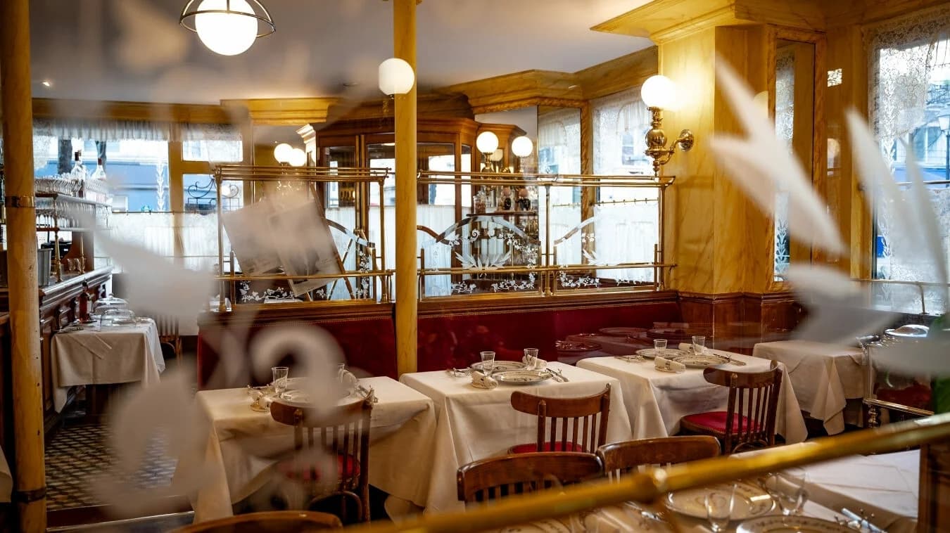 Michelin-Starred Dining in Paris: A Practical Guide